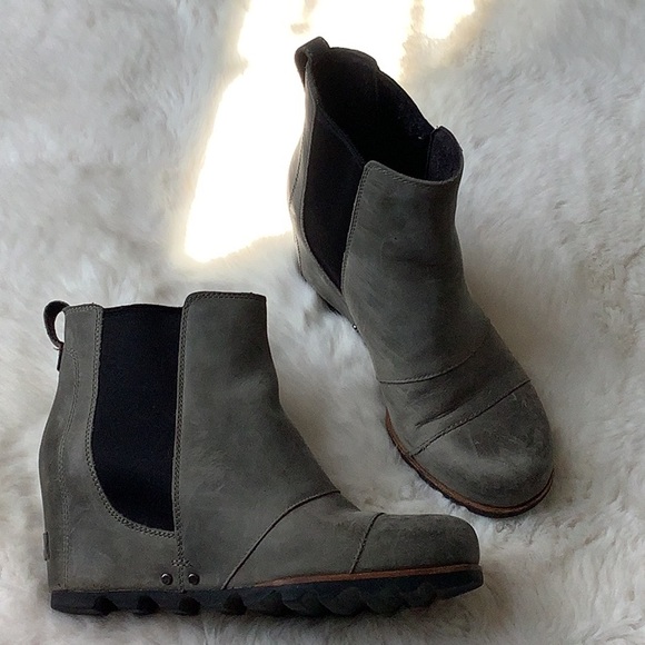 Sorel wedge boots - Picture 2 of 3